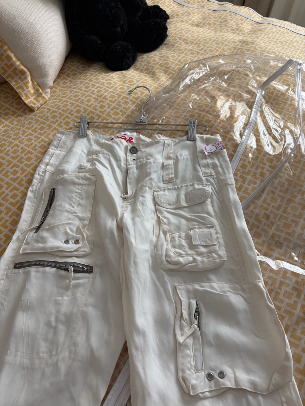 Pete & Greta Cargo Pants - NWOT - Picture 10 of 10